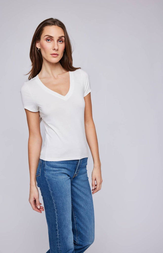 white v-neck tee